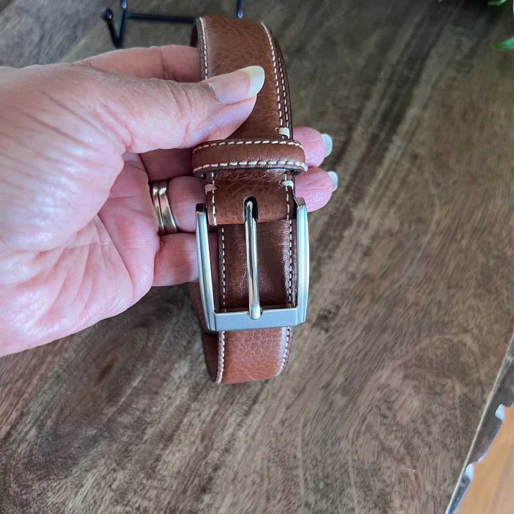 Johnston & Murphy Brown Leather Belt Boys Size‎ 22 (Size 6) Silver Buckle